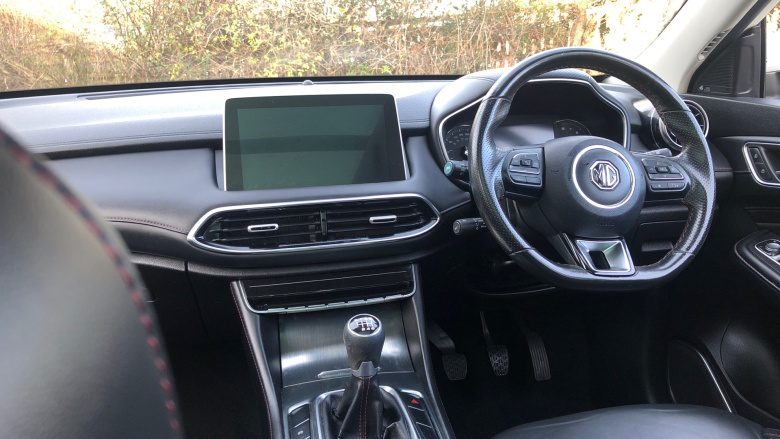 MG Hs 1.5 T-GDI Exclusive 5dr Petrol Hatchback